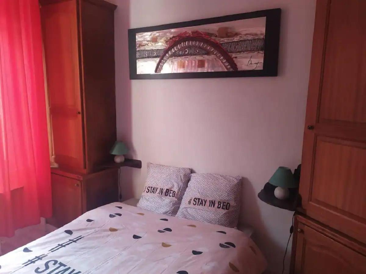 Maison 4 Chambres Avec Jardin Saint-Jean-dʼAngély Extérieur photo